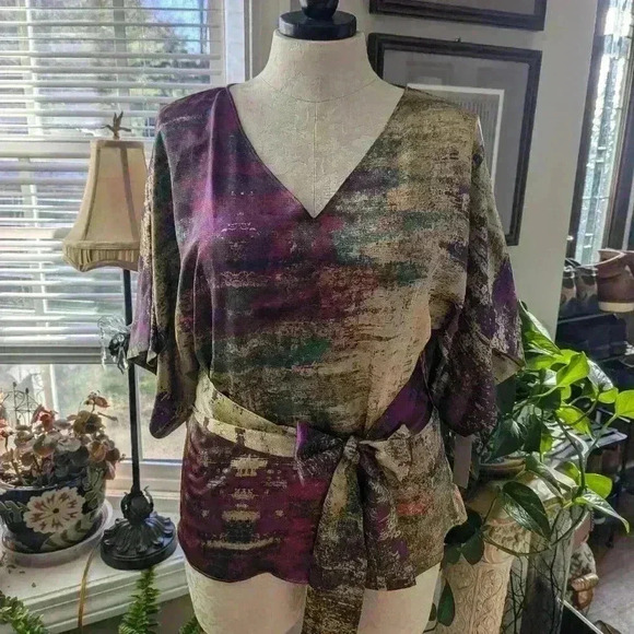 NWT Natori Women's Top Size M - Picture 1 of 10